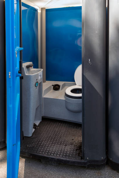 Portable Toilet Options We Offer in Willow, AK