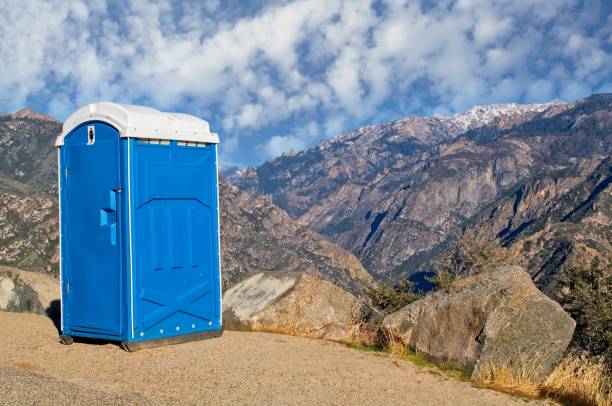 Best Luxury portable toilet rental  in Willow, AK