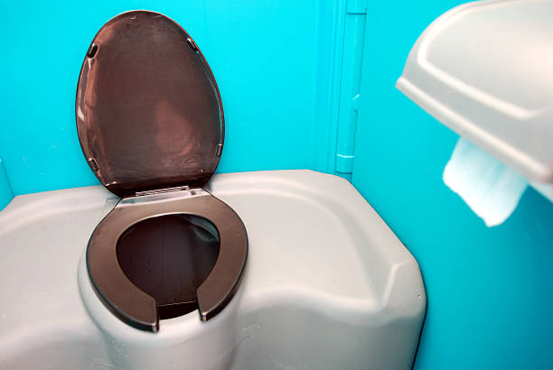 Best Affordable portable toilet rental  in Willow, AK